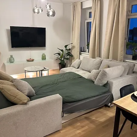 Luxus 2 Mit Stellplatz Und Balkon Apartment