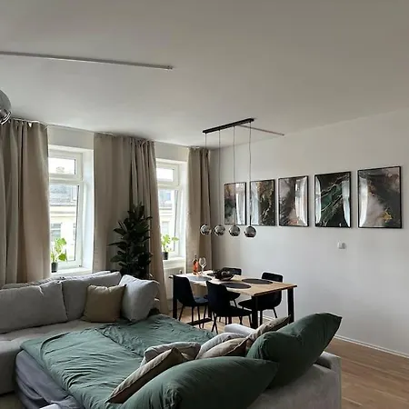 Apartment Luxus 2 Mit Stellplatz Und Balkon