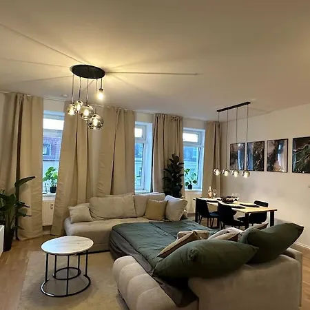 Apartment Luxus 2 Mit Stellplatz Und Balkon